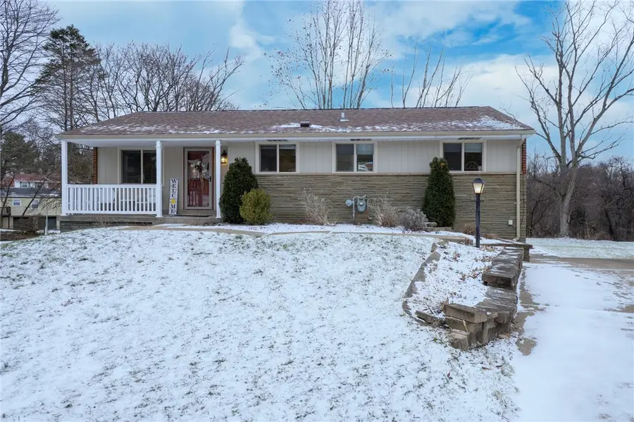107 Crosswick Rd, Carnot Moon, PA 15108 - Image #2