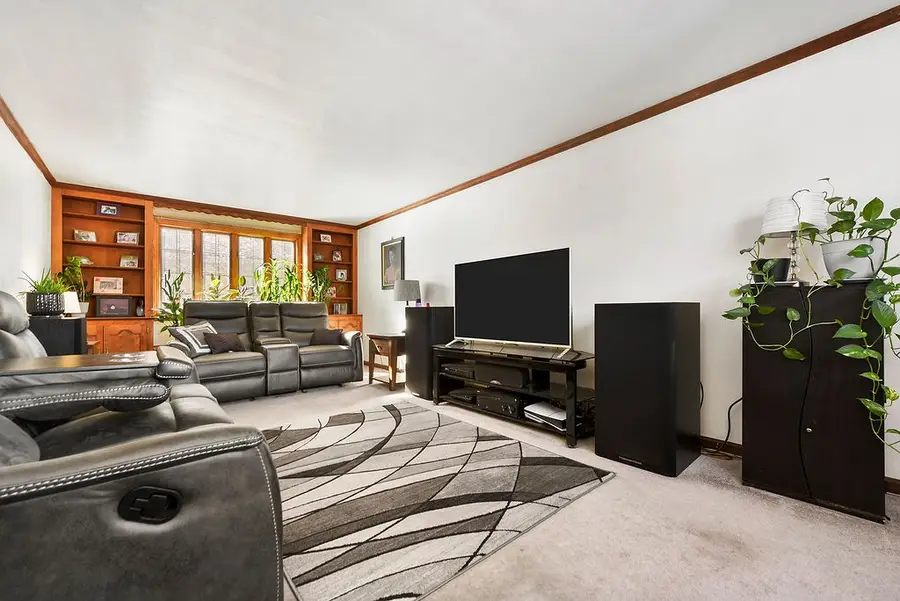 139 N Vireo Drive, Kennedy, PA 15136 - Image #2