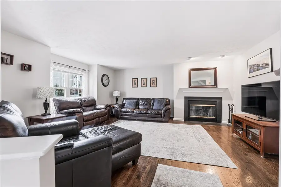 2671 Hunters Point Drive, Franklin Park, PA 15090 - Image #3