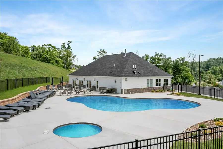 254 Dana Drive, Nottingham, PA 15330 - Image #2