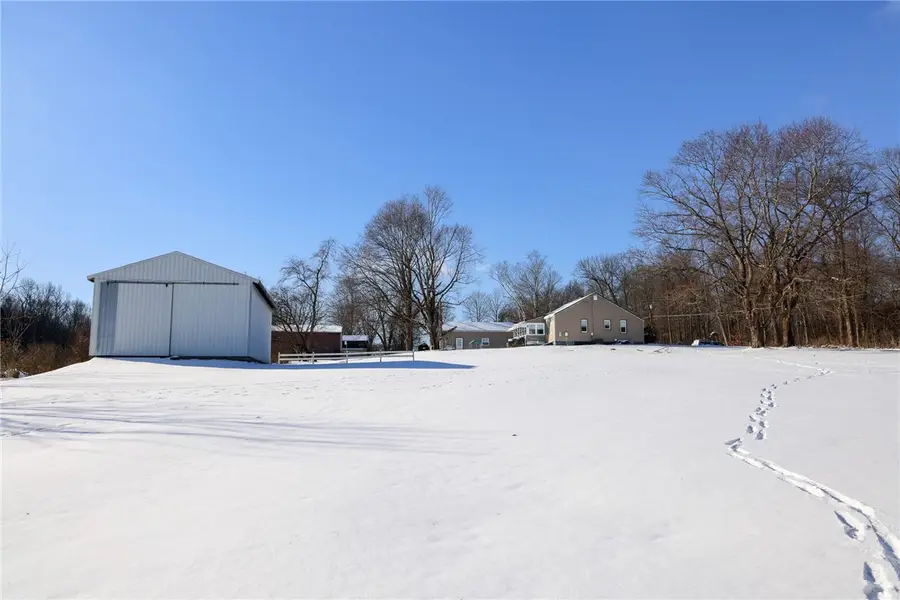 521 Mercer New Wilmington Rd, East Lackawannock, PA 16137 - Image #2