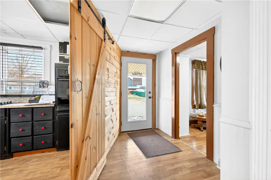 312 S Vine St, Carmichaels, PA 15320 - Image #3