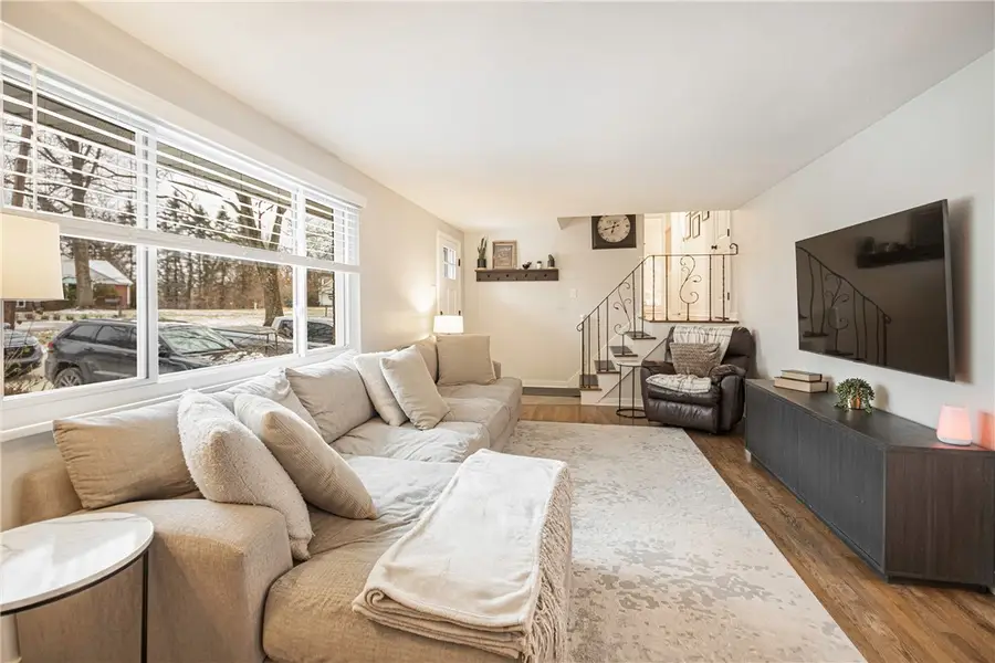 8748 Prescott Dr, McCandless, PA 15237 - Image #3