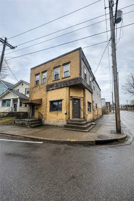 1900 Kenneth Ave, Arnold, PA 15068 - Image #1