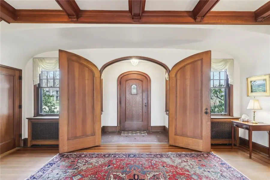 918 W Waldheim Rd, Fox Chapel, PA 15215 - Image #3