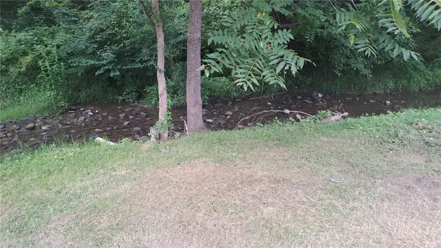 131 Hopwood-coolspring Rd, Hopwood, PA 15445 - Image #3