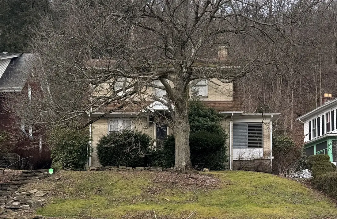 714 Wall Ave, Pitcairn, PA 15140 - Image #1