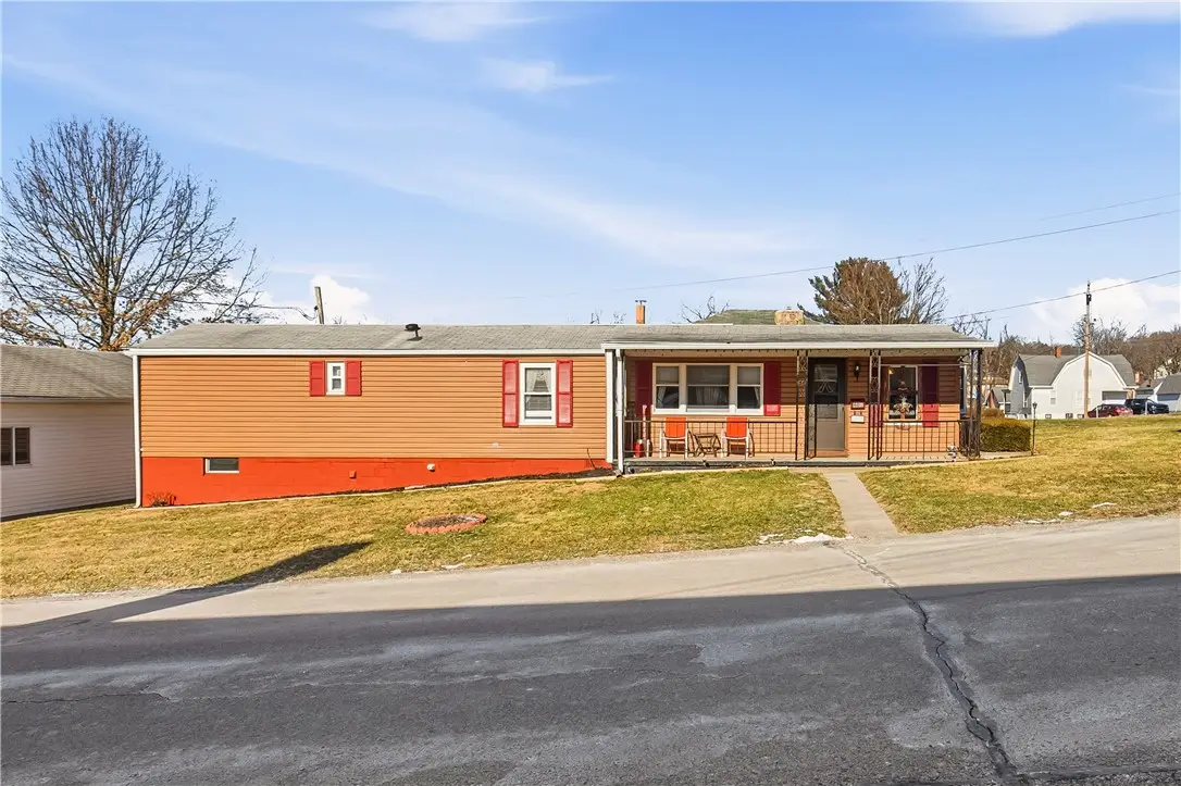 401 Jennings Ave, Scottdale, PA 15683 - Image #1