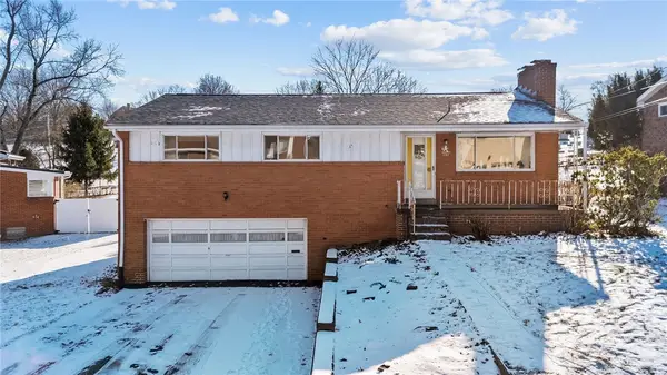 101 Tristan Dr, Shaler, PA 15209