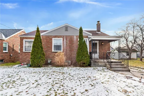 209 Line Ave, Ellwood City, PA 16117