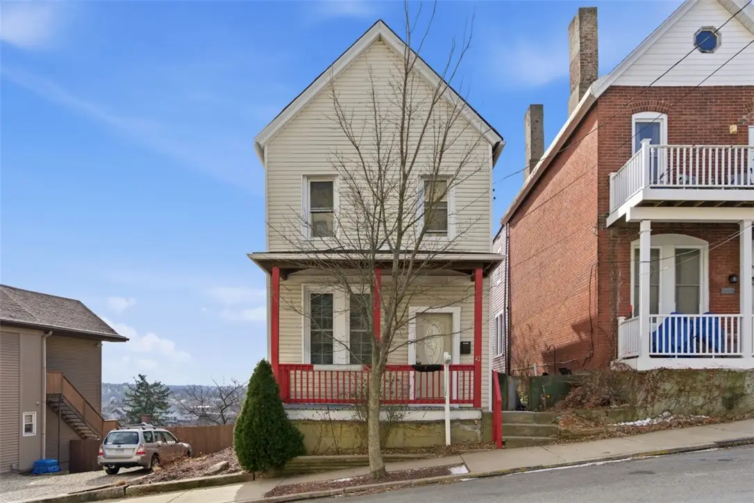 42 Cowan St, Mount Washington, PA 15211 - Image #1