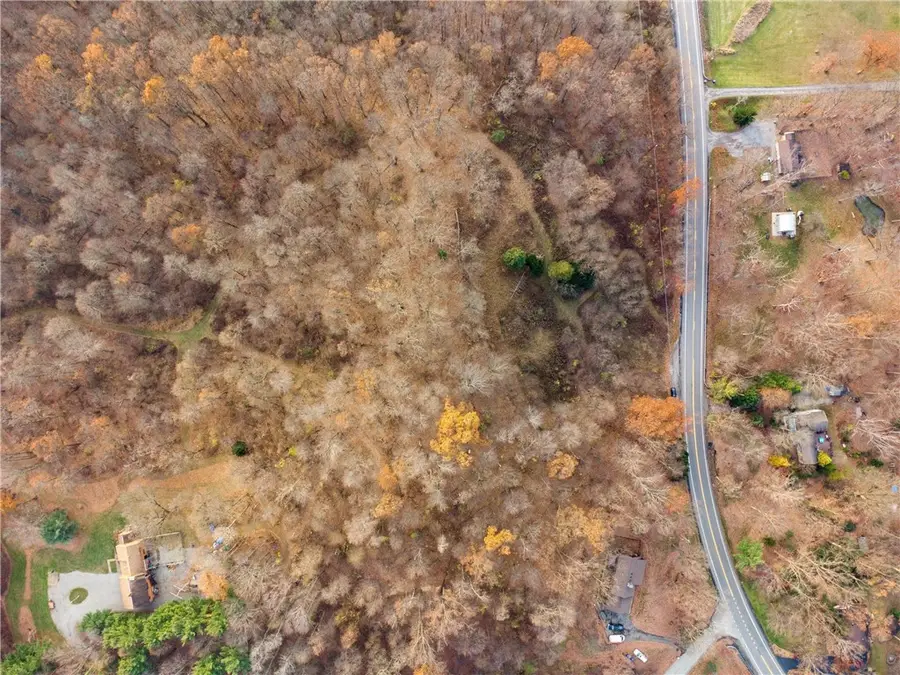 297 Glade Mills Road, Middlesex, PA 16059 - Image #3