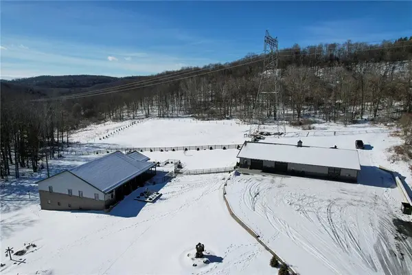 189 Josh Dr, Montgomery/Grant, PA 15742