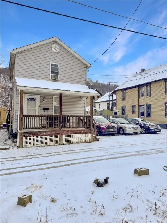 721 Kennedy Ave, Johnstown, PA 15901 - Image #2