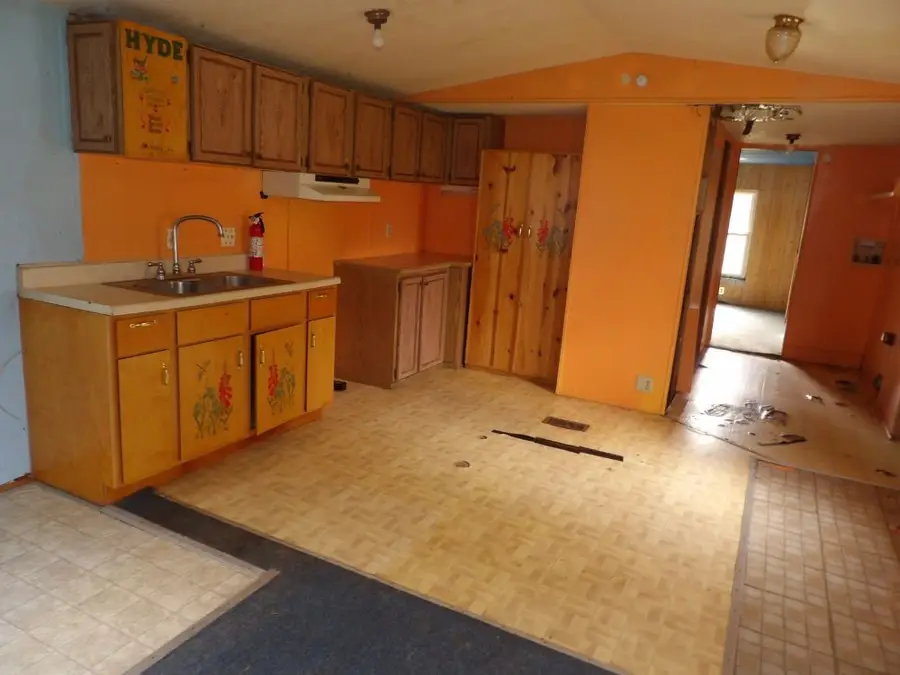 53 Donation Rd, Hempfield, PA 16125 - Image #2