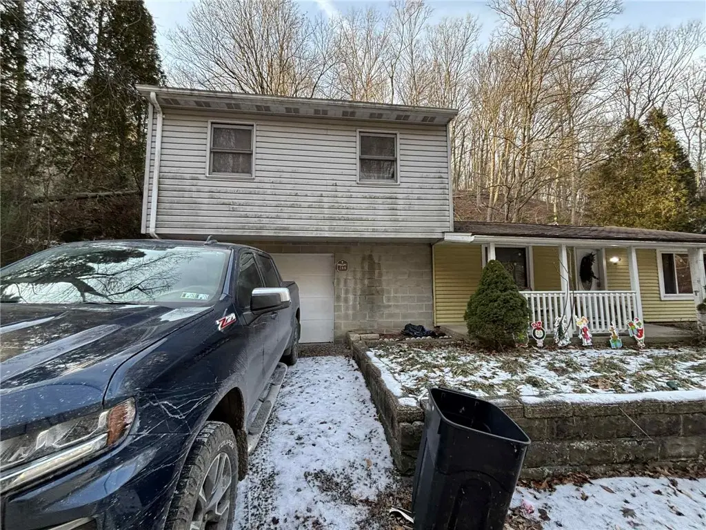 244 Spring Run Rd, Crescent, PA 15046 - Image #1