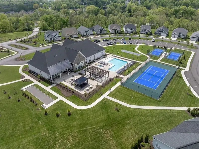 129 Liberty Blvd, North Strabane Township, PA 15317 - #3