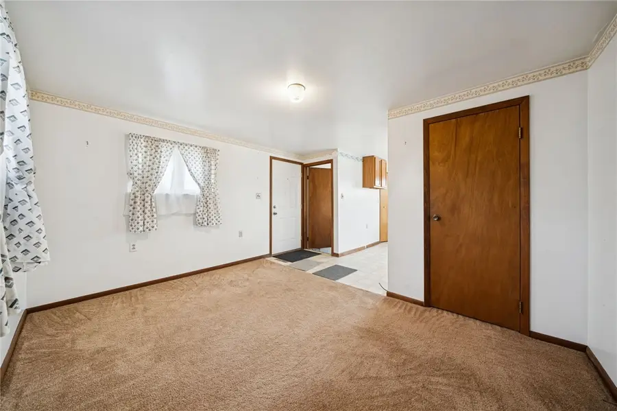 3 Sewickley Ave, Herminie, PA 15637 - Image #3