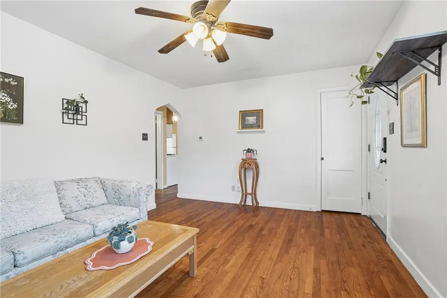 108 6th Ave, Ross Township, PA 15229 - Image #2