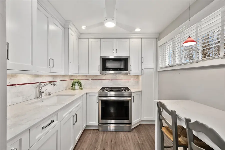 105 Woodridge Dr, Scott, PA 15106 - #3