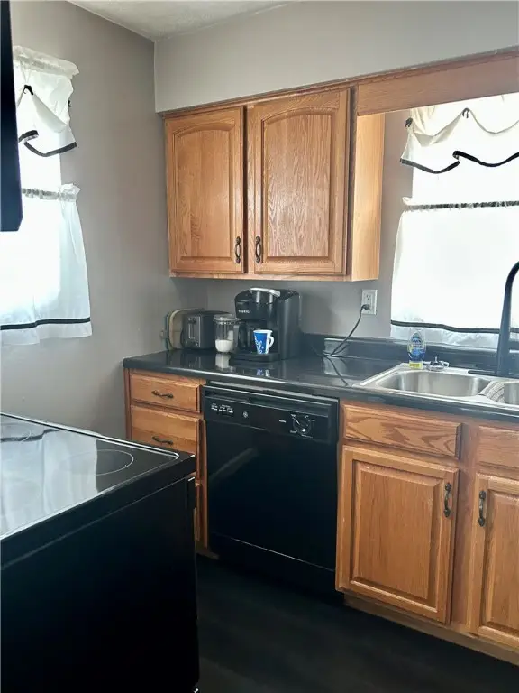 102 Violet Dr., Lower Burrell, PA 15068 - Image #3