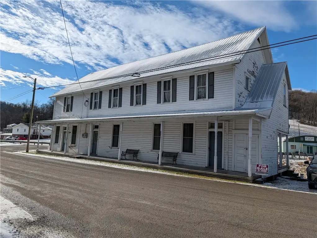 176 Main St, Graysville, PA 15337 - Image #1