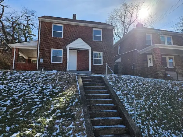 2072 Boggs Ave, Wilkinsburg, PA 15221