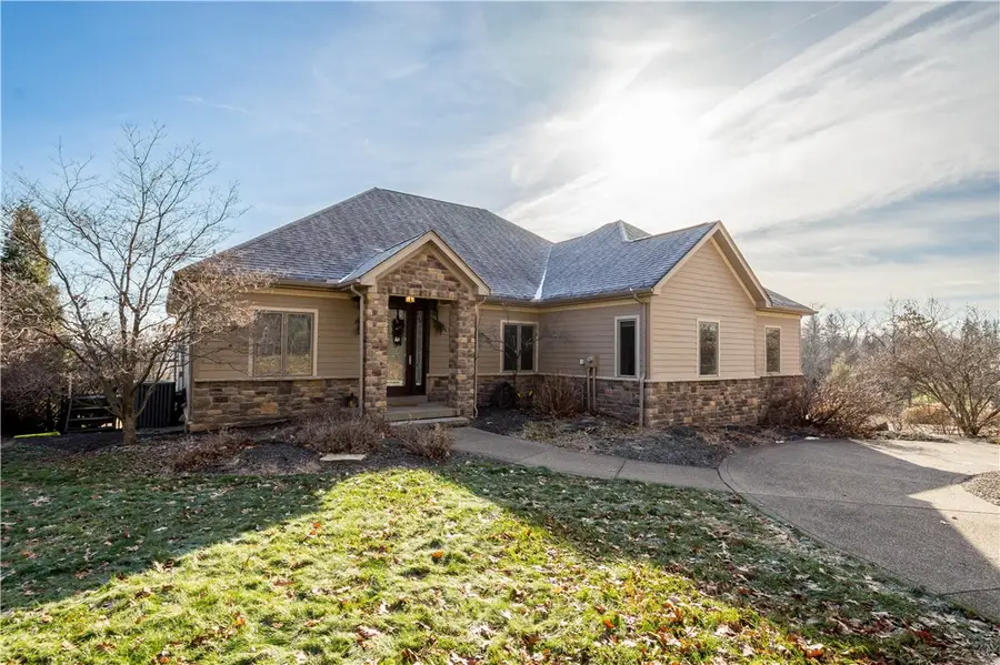 806 Harmony Rd, Ohio, PA 15237 - Image #2