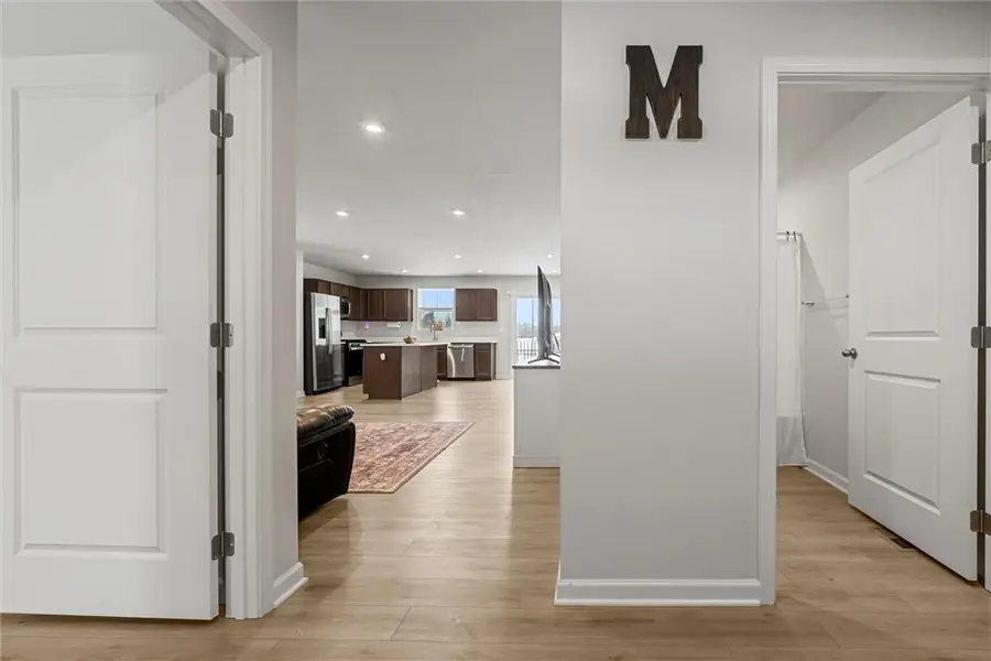 101 SW Dominic Dr, Homeacre Lyndora, PA 16001 - Image #2