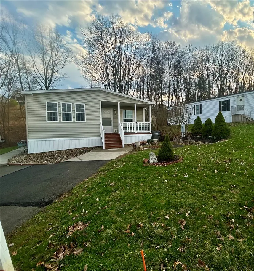 711 Slate Ave, Cranberry, PA 16066 - #2