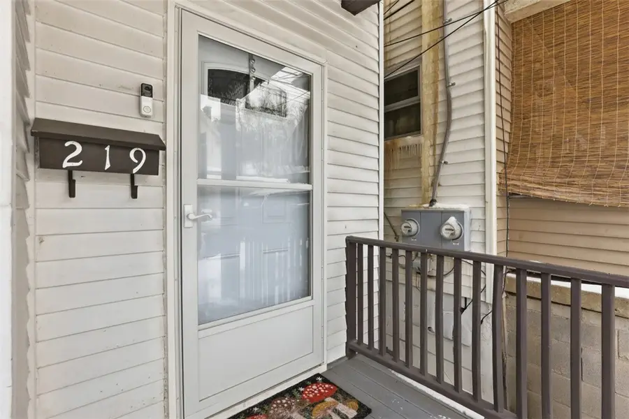 219 Railroad Ave, Carnegie, PA 15106 - Image #3