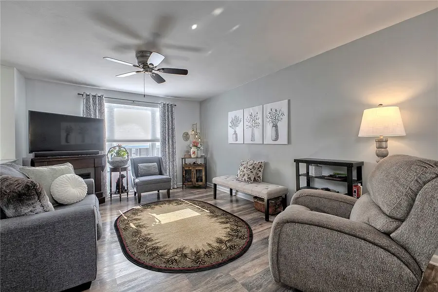 140 Penn Crest Drive, White Oak, PA 15131 - #3