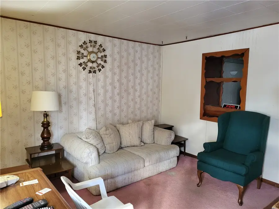 325 Wagner Ave, Butler, PA 16001 - #2