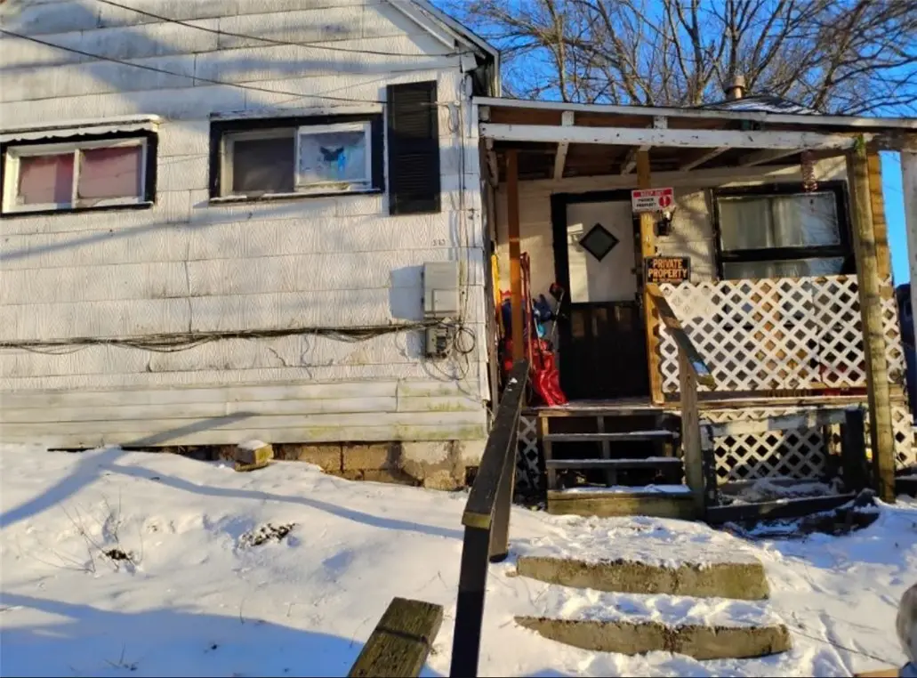 313 Jefferson St, Oil City, PA 16301 - #1