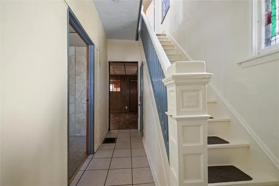 768 Baldwin Ave, Sharon, PA 16146 - Image #2