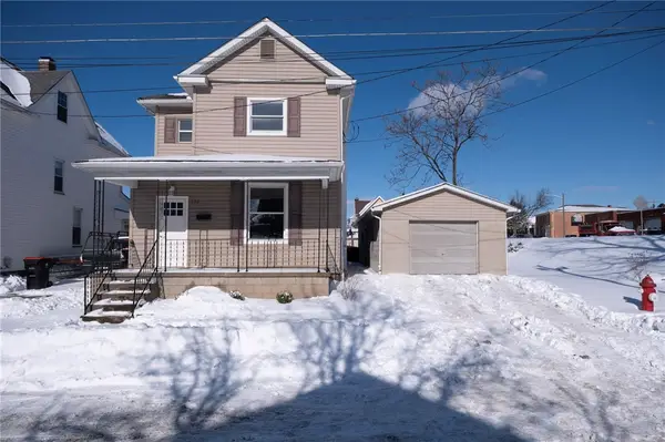 330 Spruce St, Latrobe, PA 15650