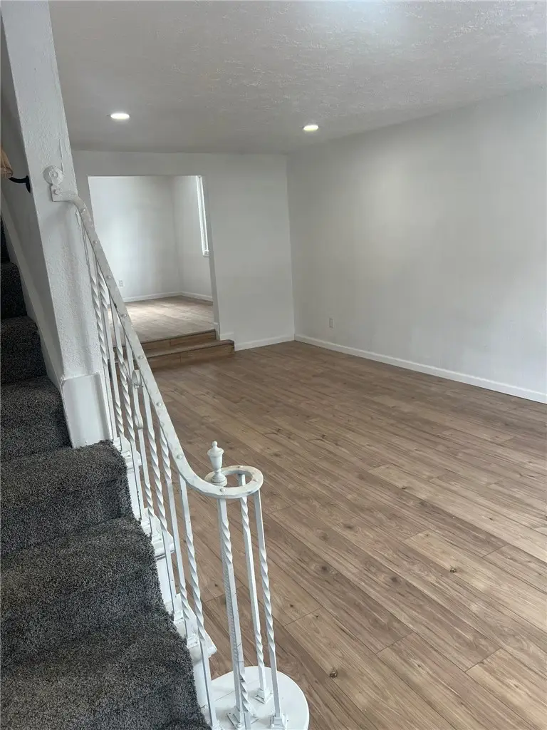 4623 E Willock Rd, Whitehall, PA 15227 - Image #2