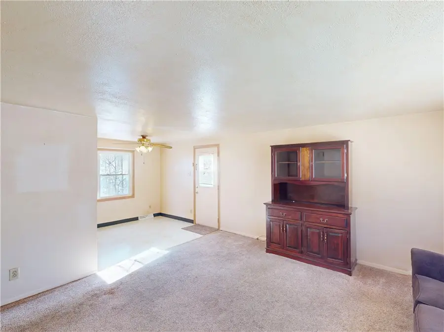 135 Thomas Ave, Butler, PA 16001 - #3