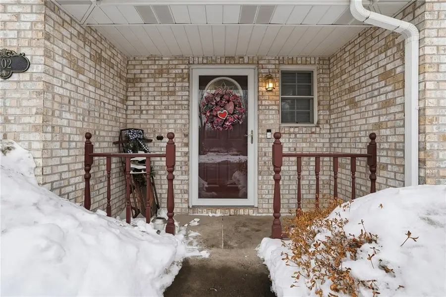 402 Acre Ave, Homeacre Lyndora, PA 16001 - #2