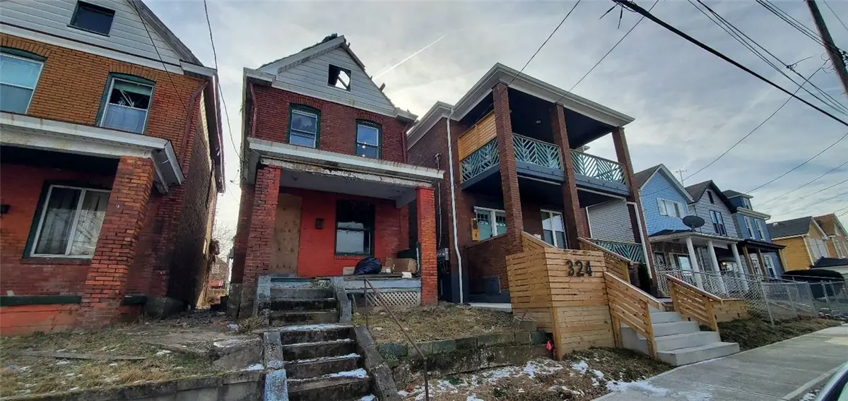 322 W 14th Avenue, Homestead, PA 15120 - #1