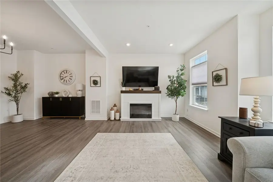 2185 Shawnee Dr, South Strabane Township, PA 15301 - Image #2