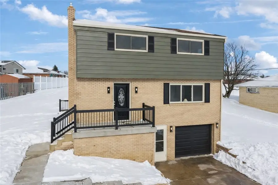 14431 Jonathan Dr, North Huntingdon, PA 15642 - #2