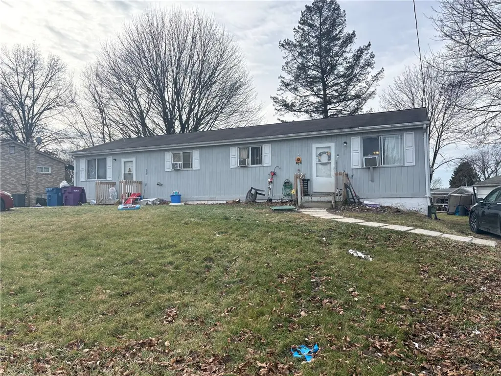 340-342 Roberts Rd, Plum, PA 15239 - Image #1