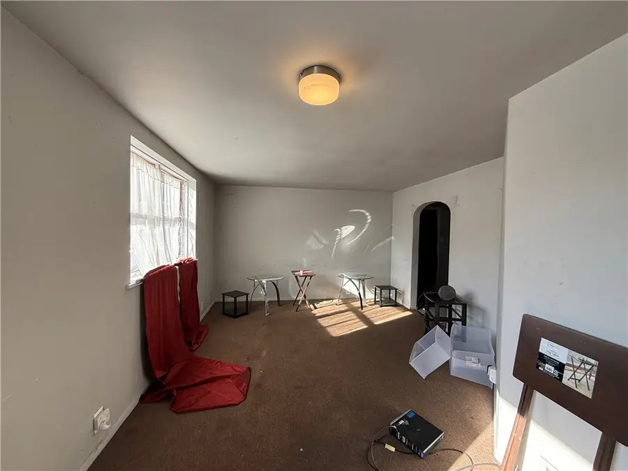 204 Mccoy Rd, Stowe, PA 15136 - #2