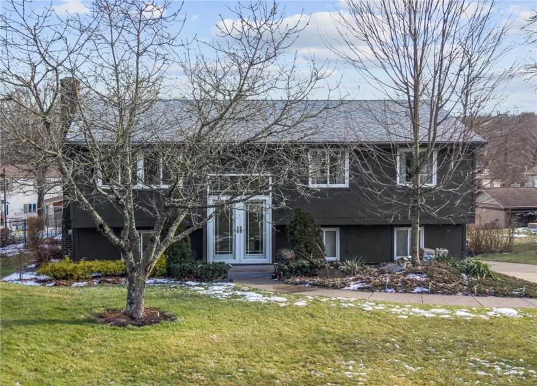 1621 Cordwell Dr, South Park, PA 15129 - #1