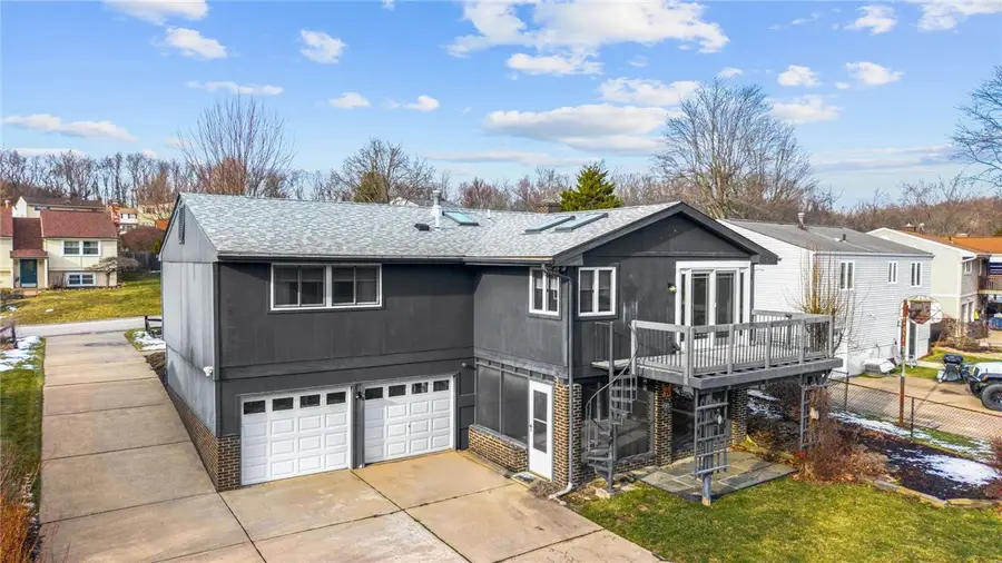 1621 Cordwell Dr, South Park, PA 15129 - #3