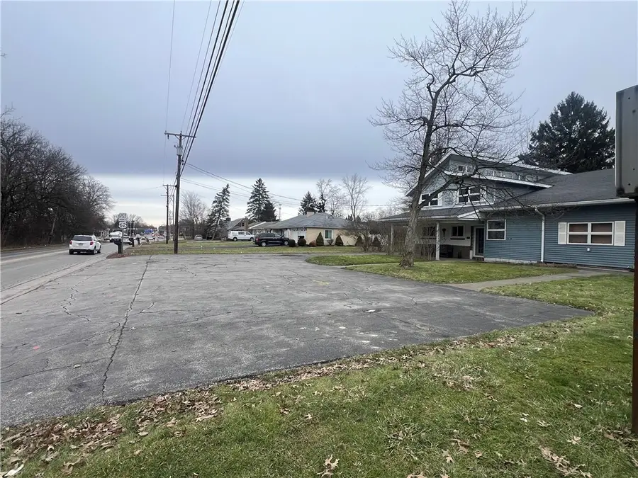 129 S Buhl Farm Drive, Hermitage, PA 16148 - Image #3