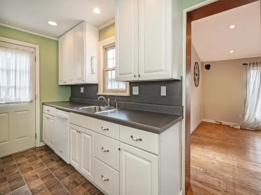 330 Hazel Drive, Mount Lebanon, PA 15228 - #2