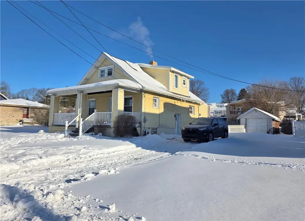 204 Fayette Ave, Oakdale, PA 15071 - #1