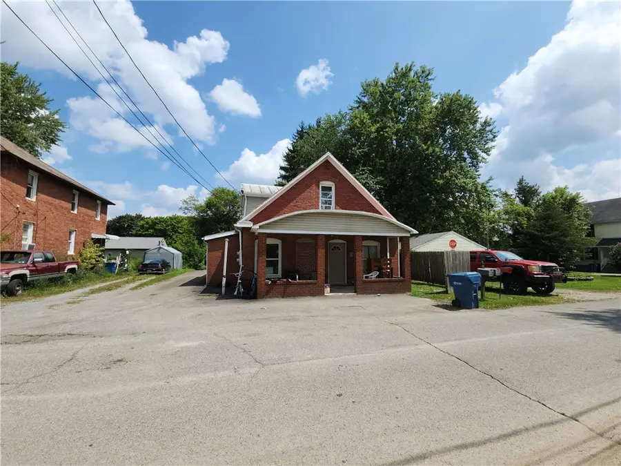 8 Elm Street, Bessemer, PA 16112 - #3